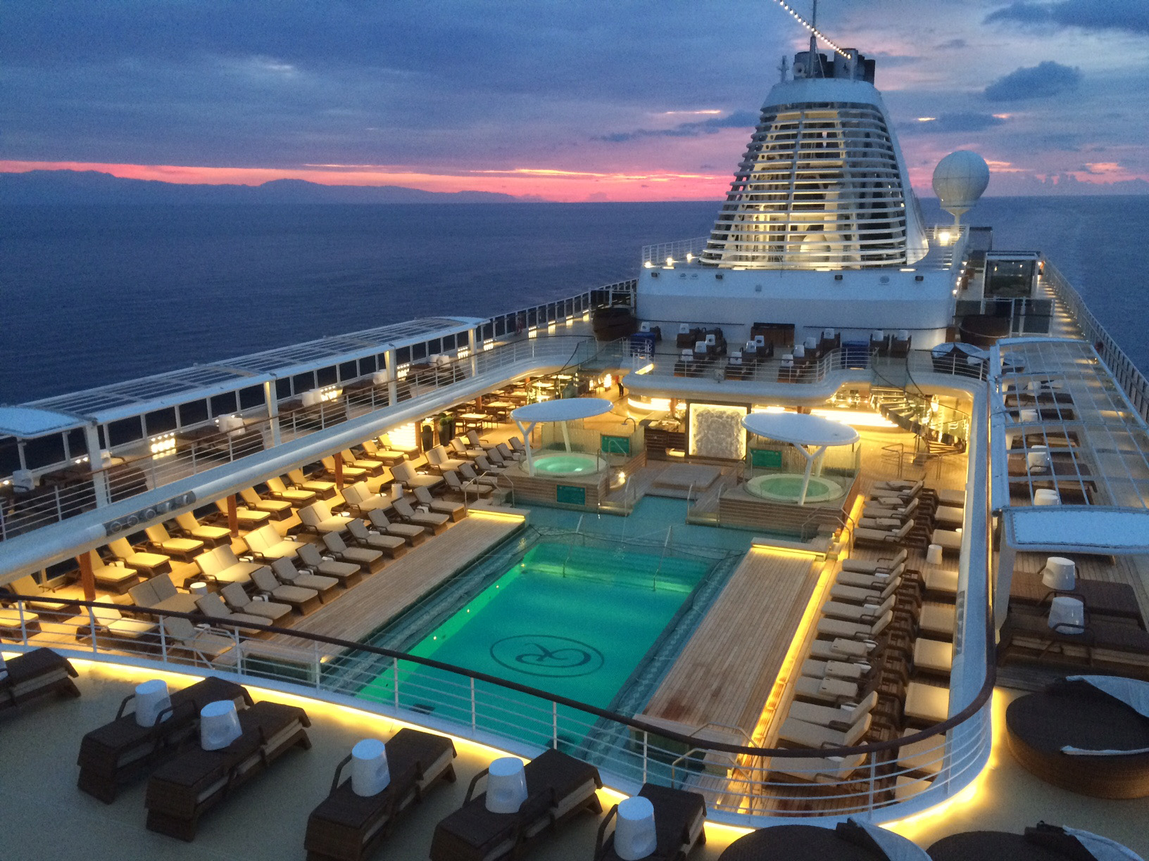 Current location for Seven Seas Grandeur