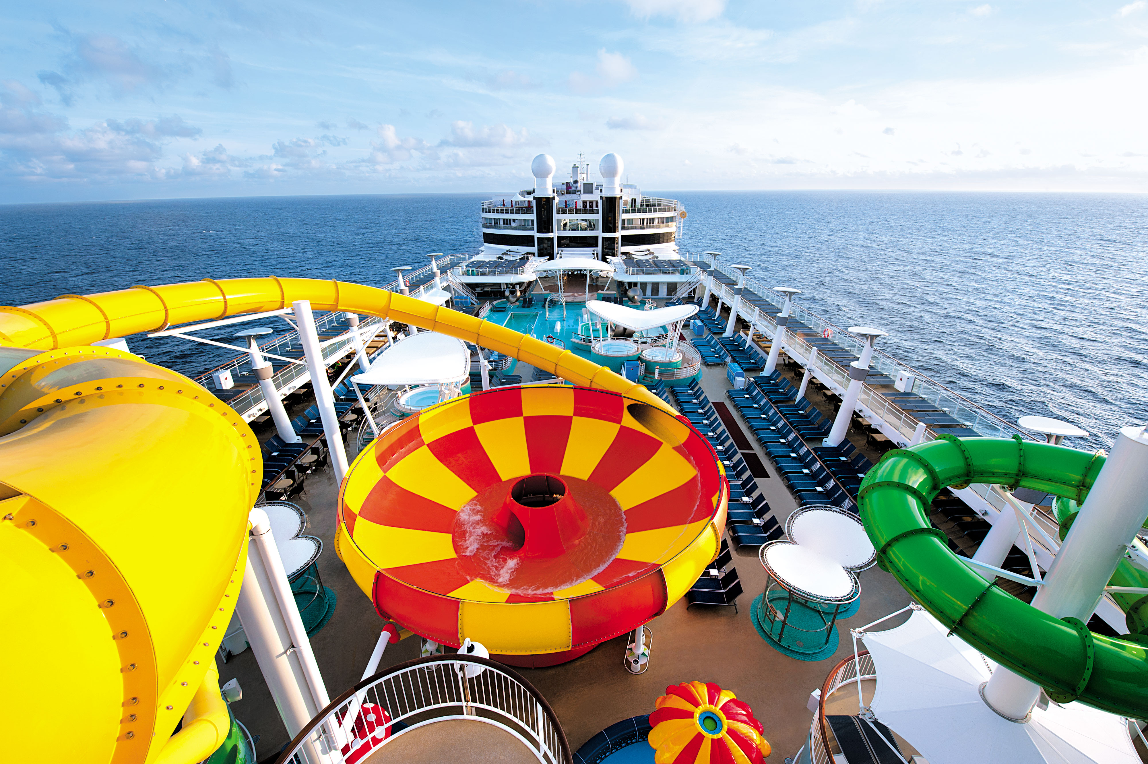 Current location for Norwegian Epic