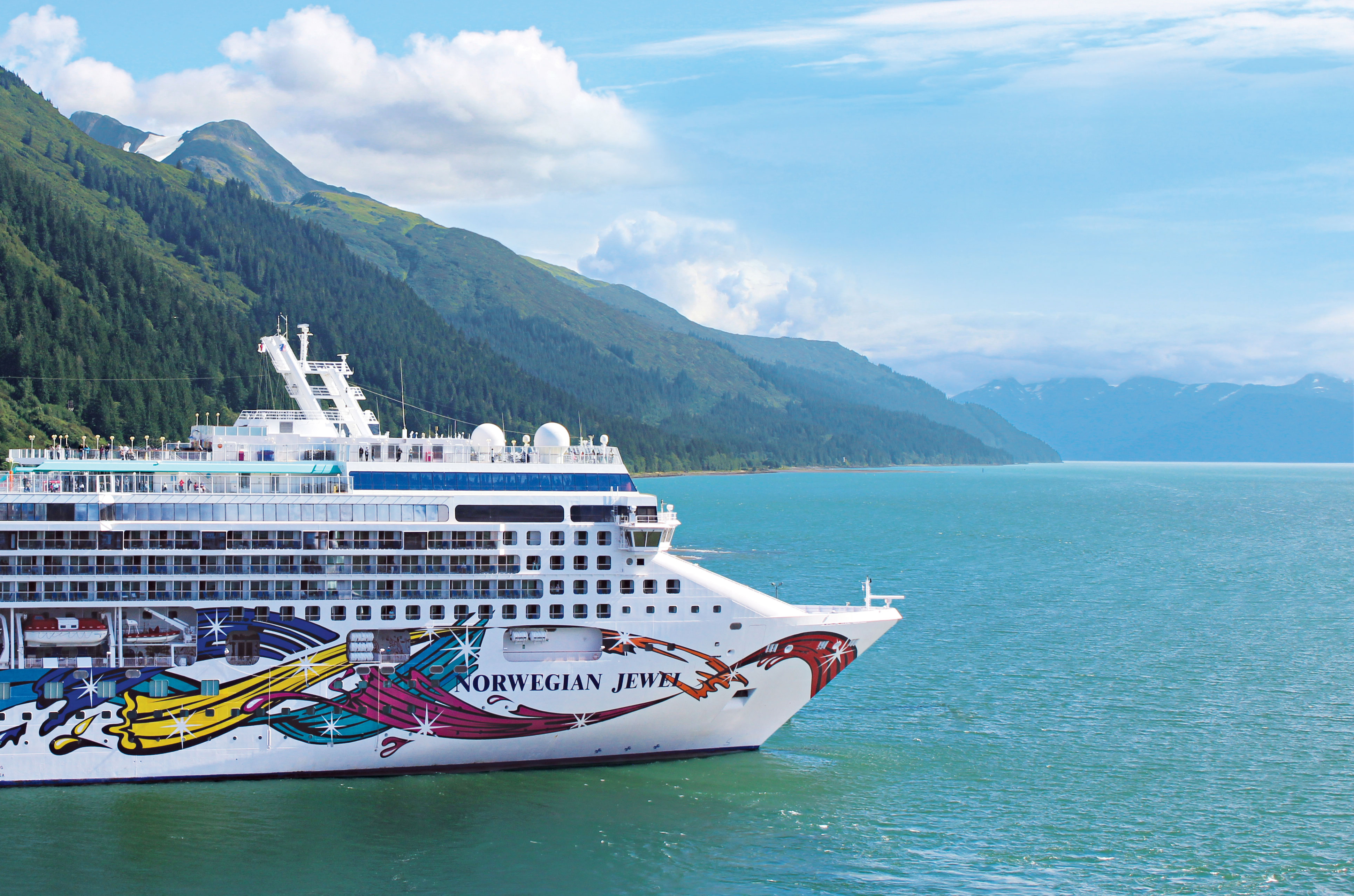 Current location for Norwegian Jewel