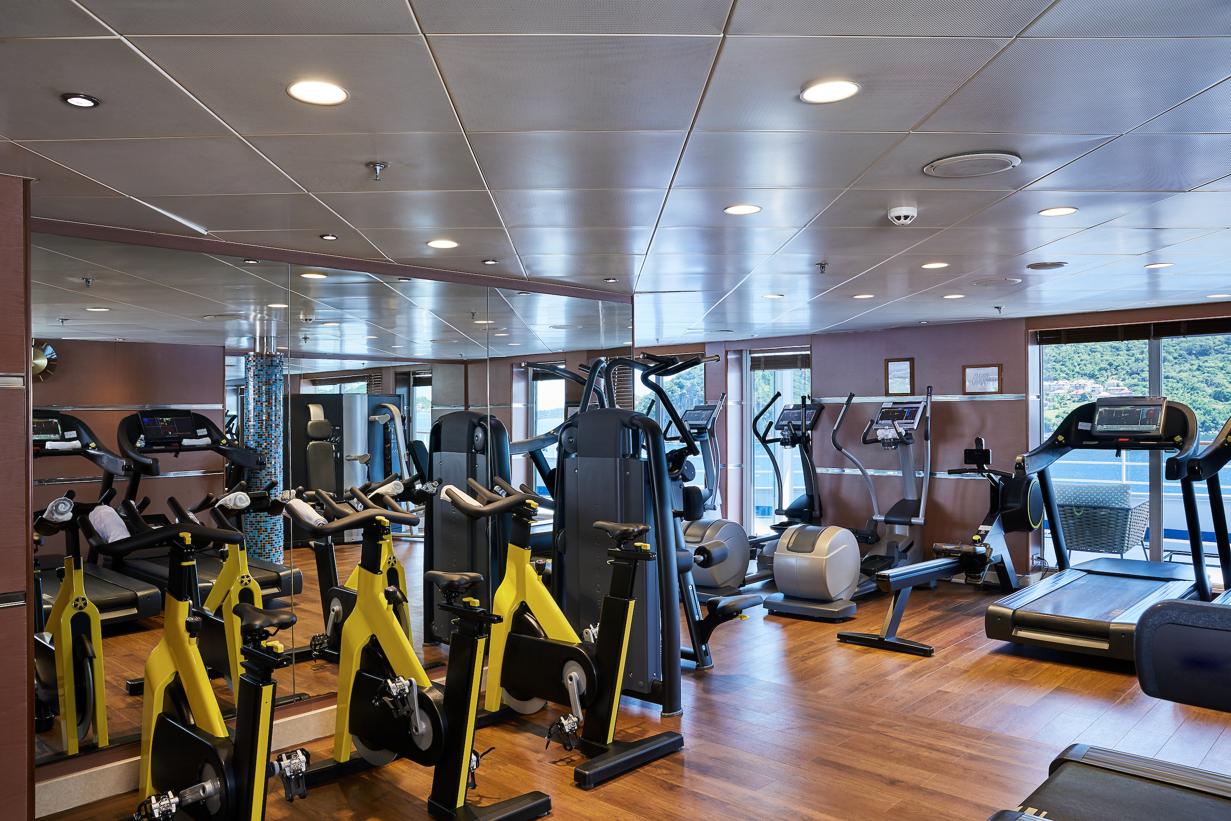 Exercise with sea views at the gym