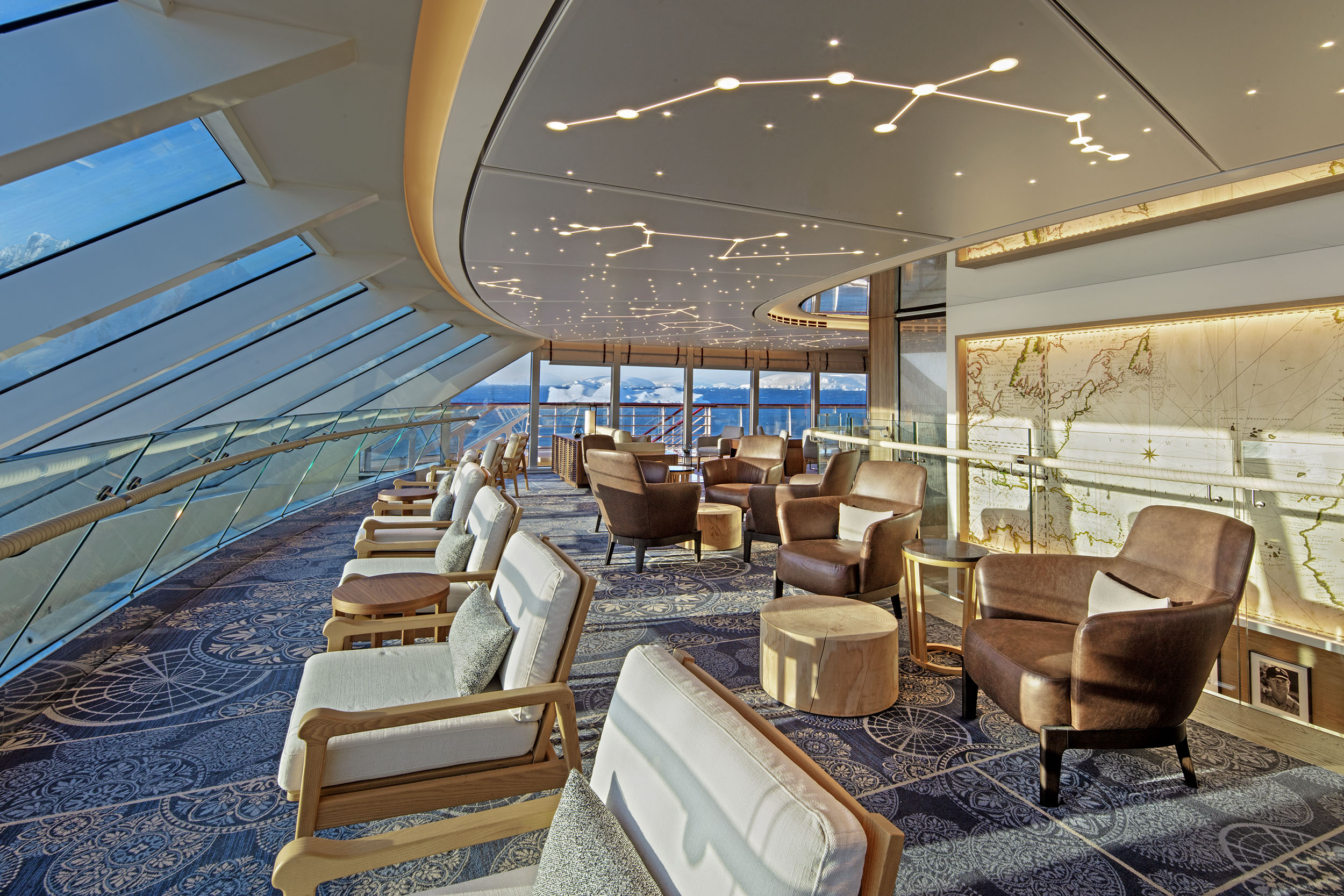 Observation lounge