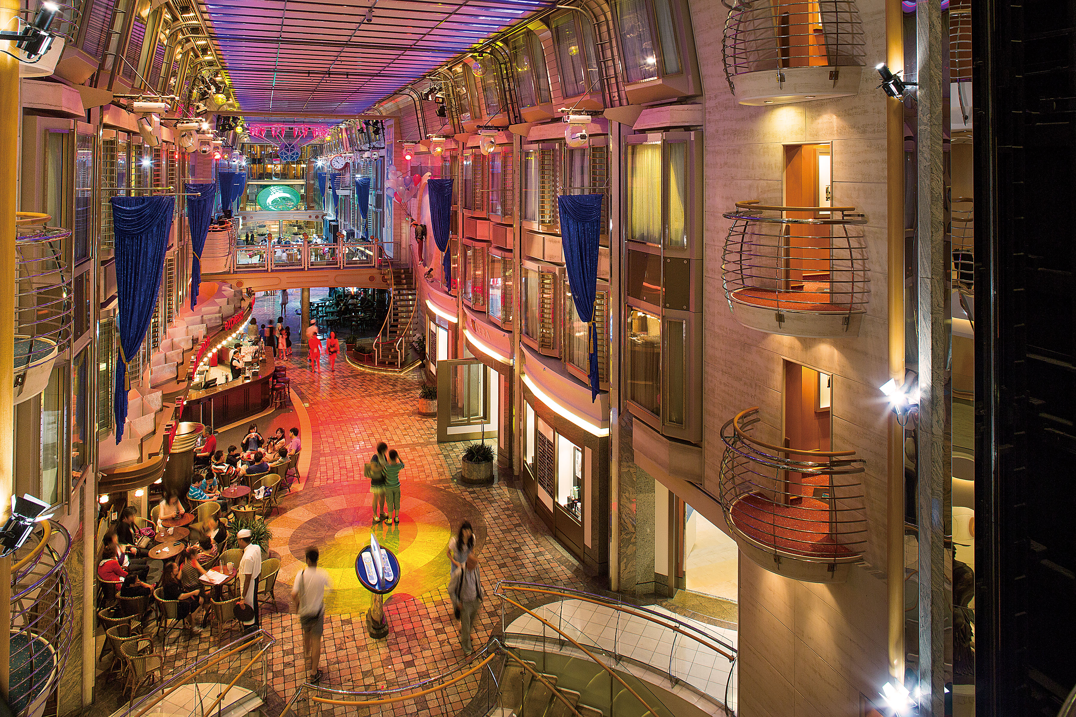 Take a stroll around shops, bars and restaurants on the Royal Promenade