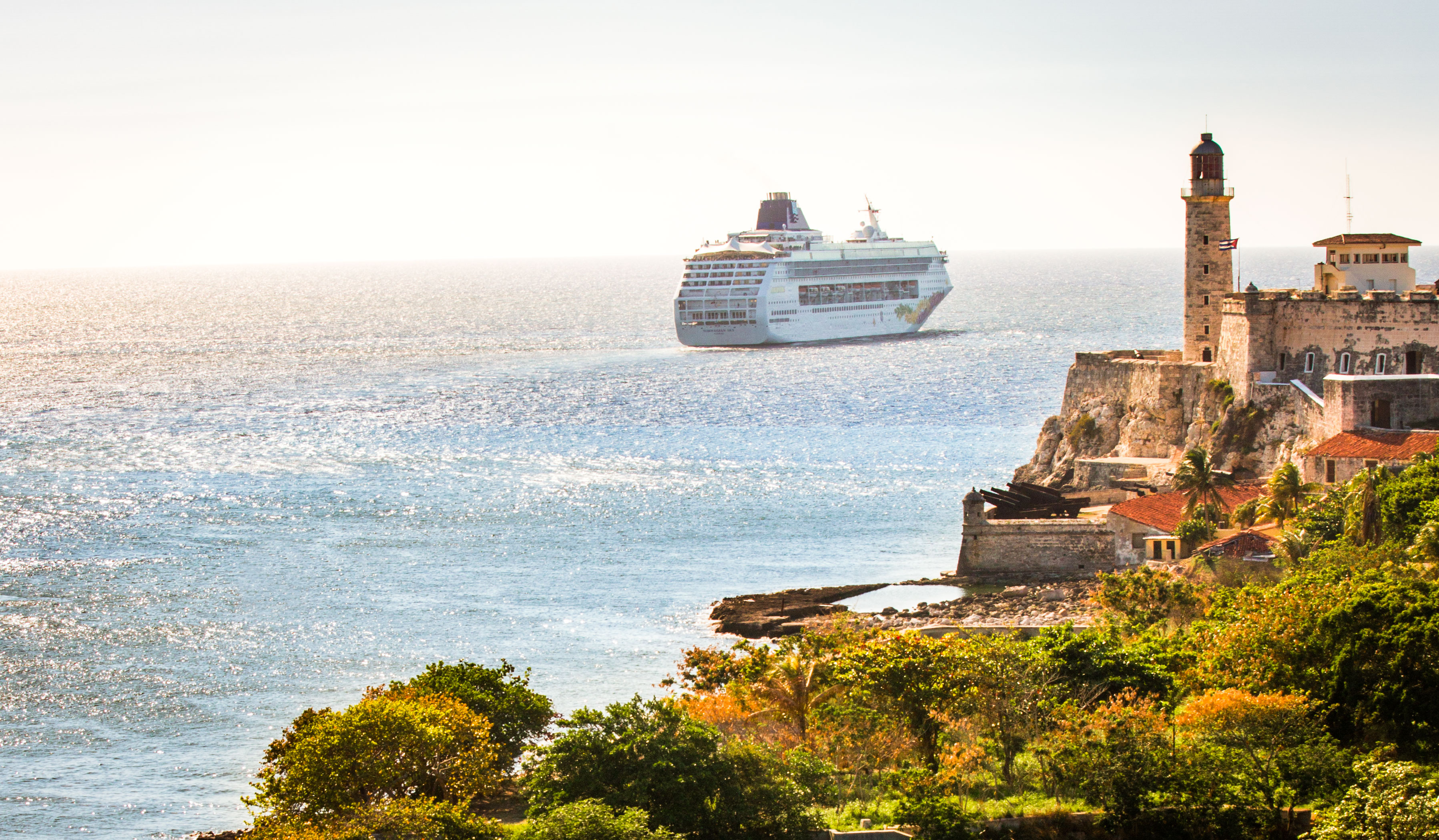 Current location for Norwegian Sky