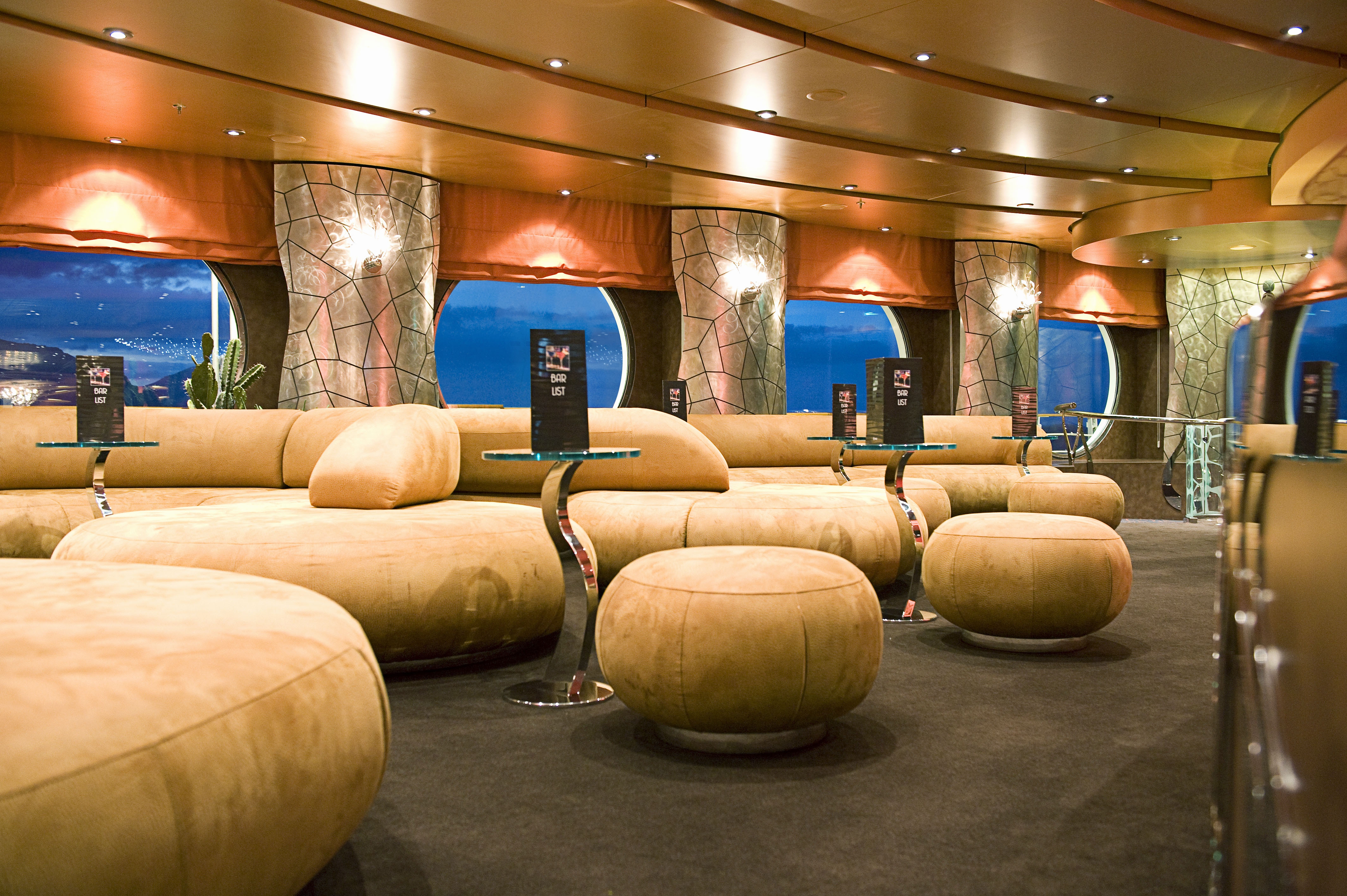 L'insolito Lounge