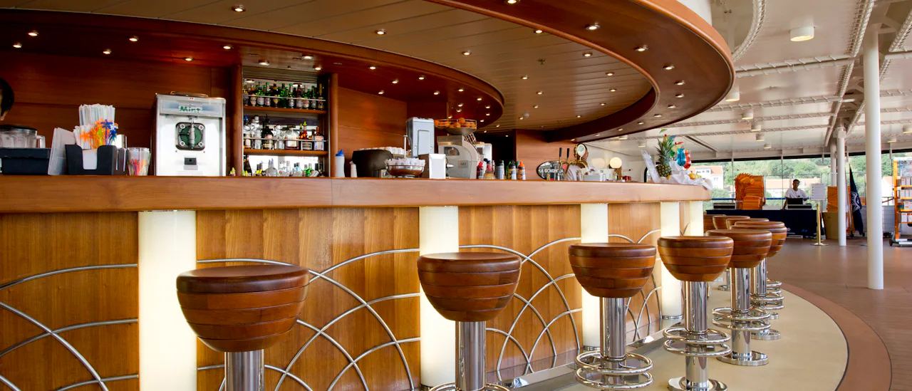 L´ Ametista Lounge