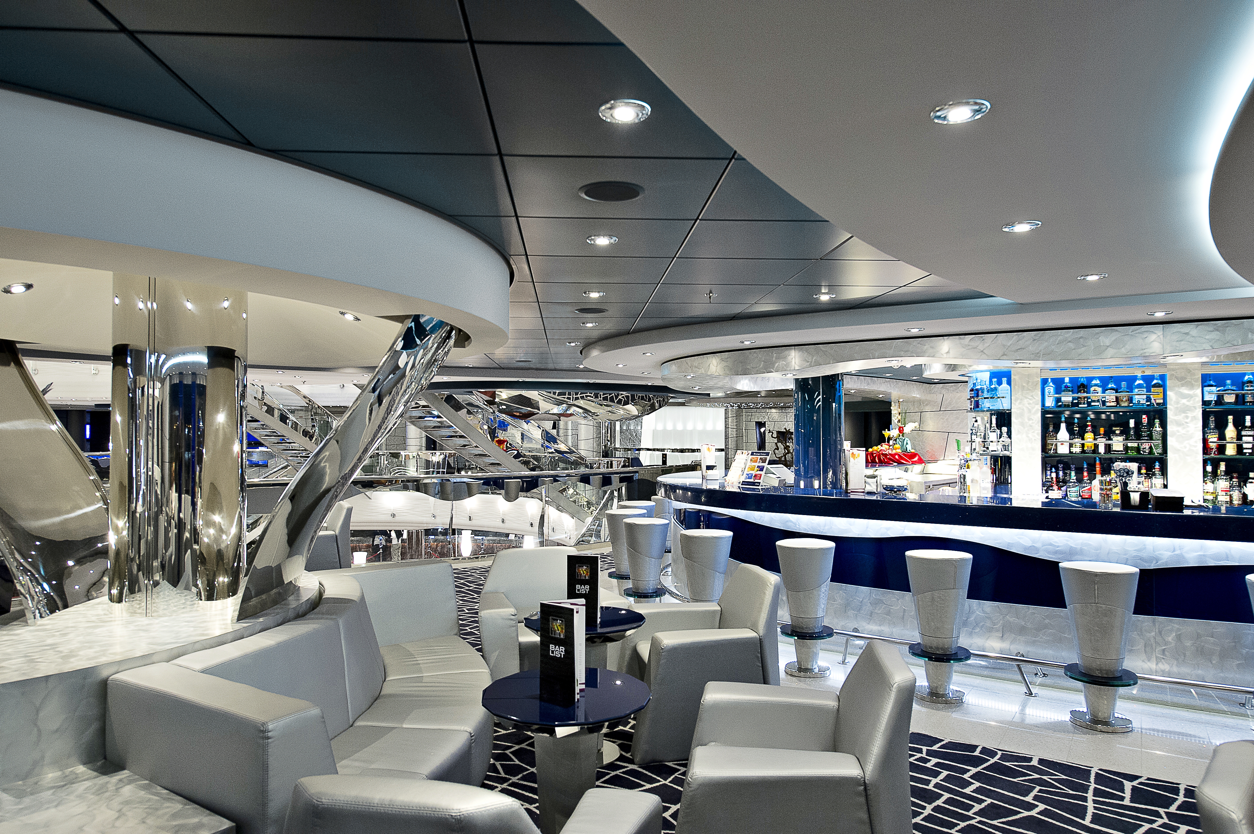Silver Lounge bar