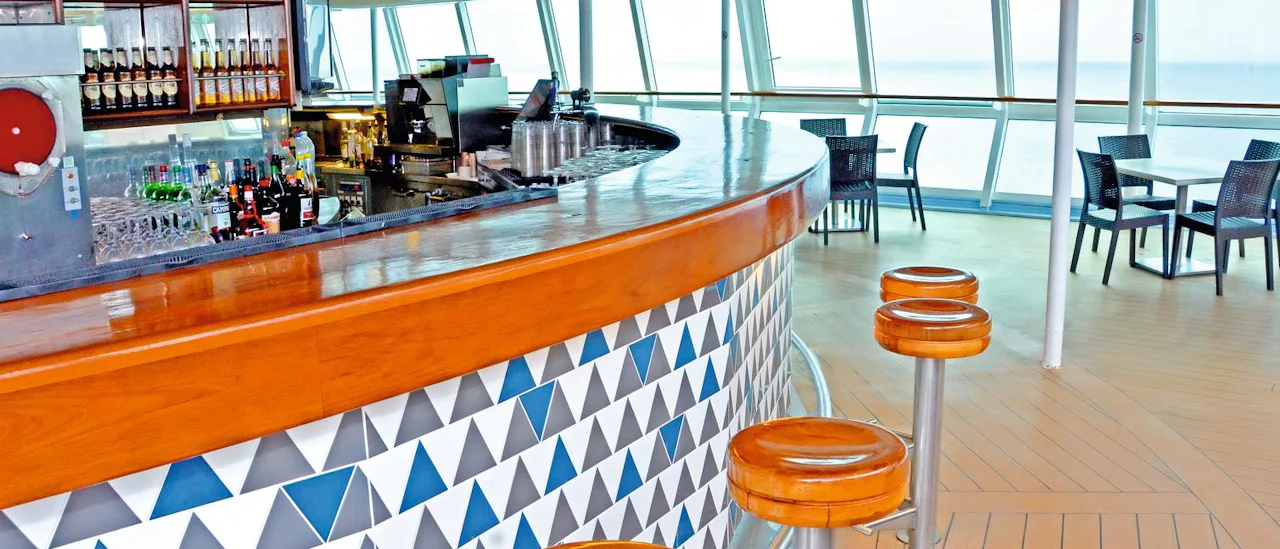 Deck Bar