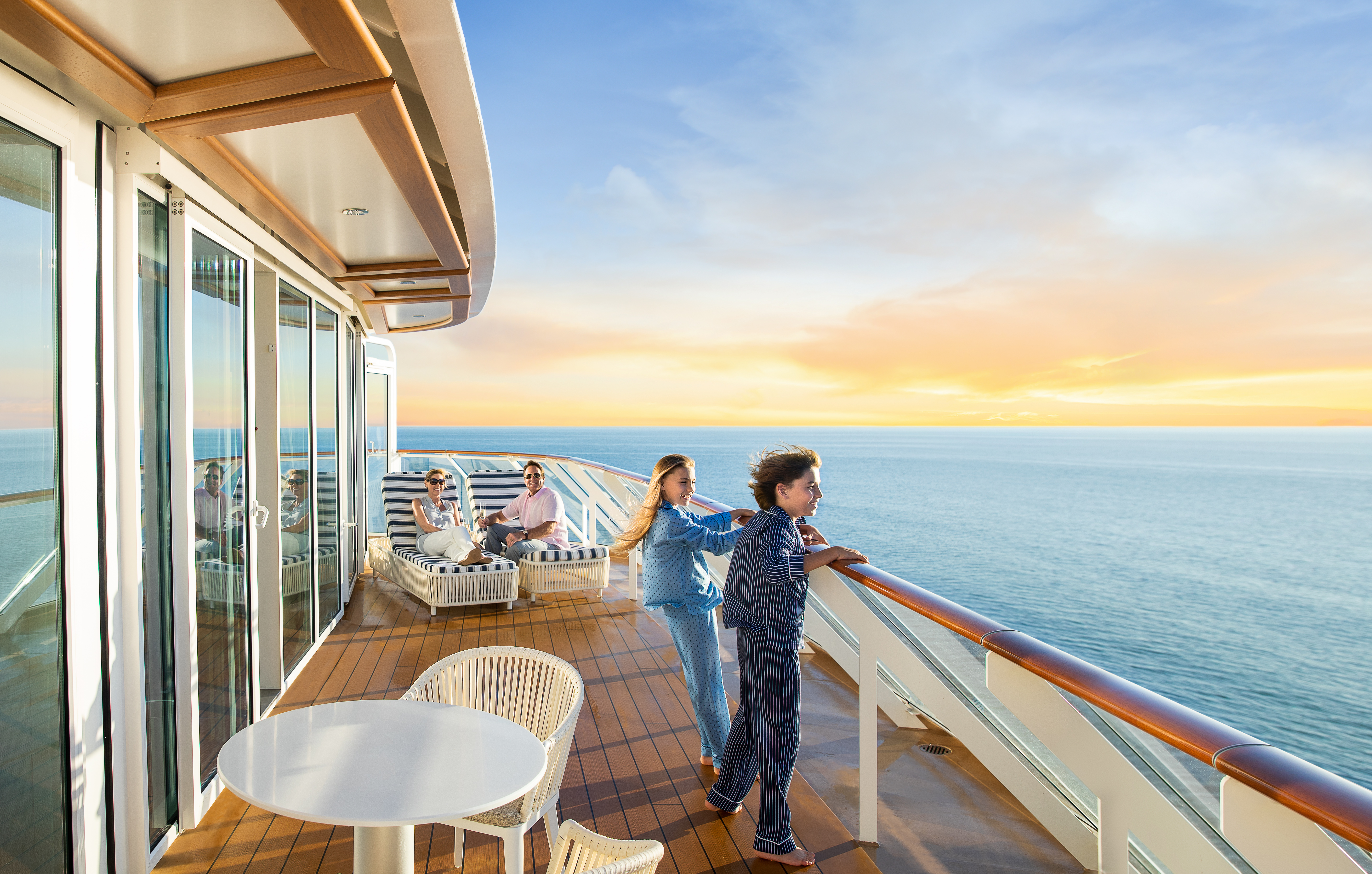Current location for Norwegian Escape