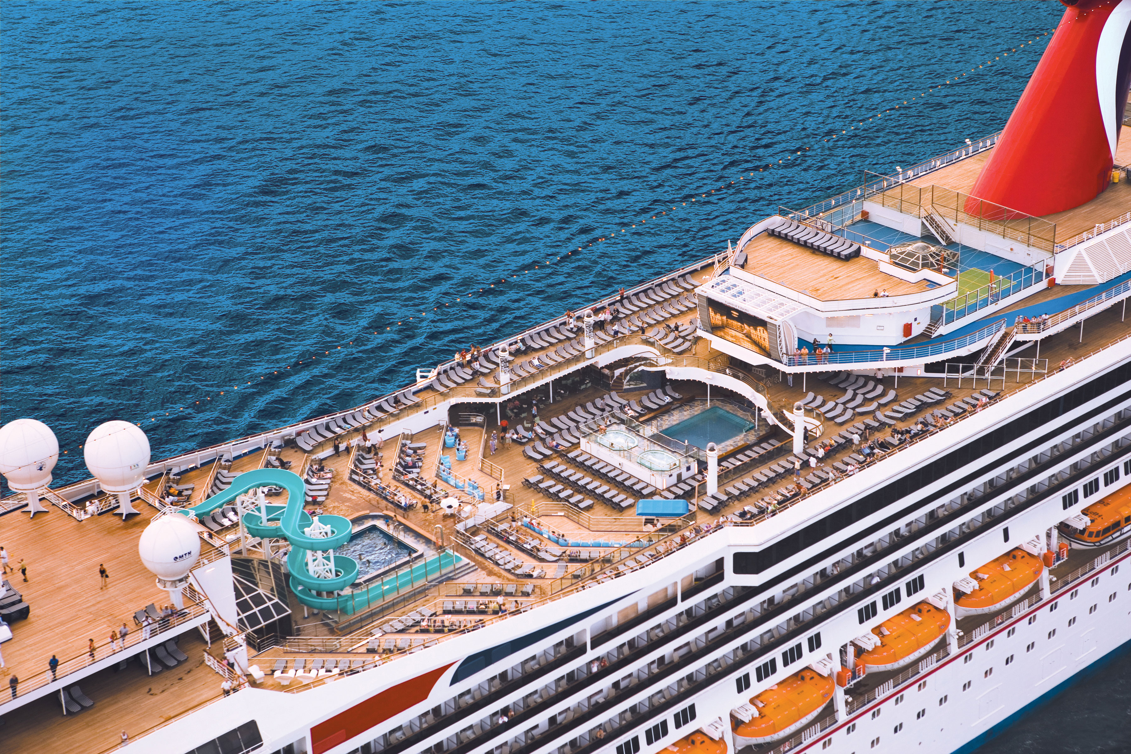 Current location for Carnival Freedom