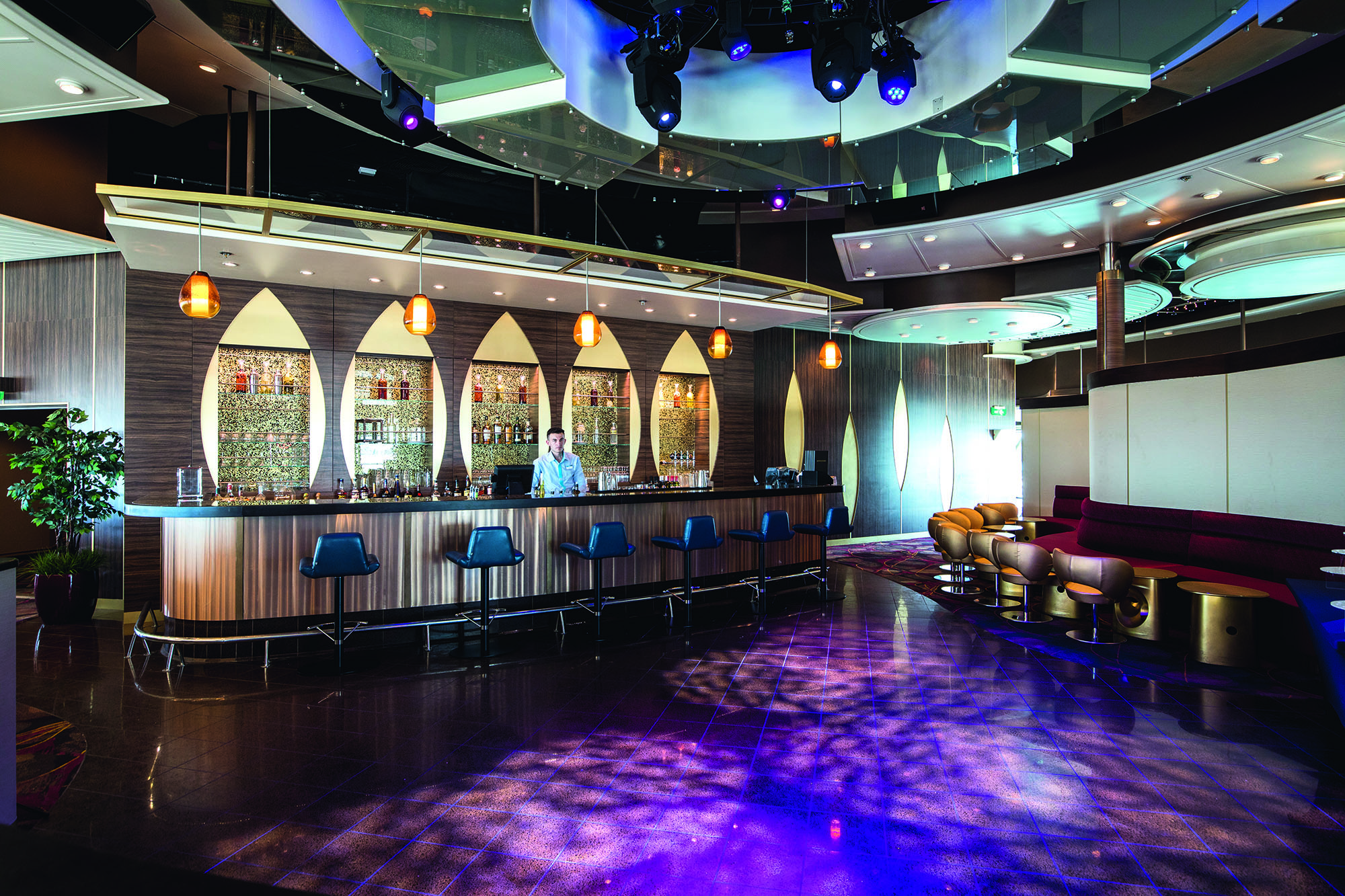 Late night disco in Indigo Club