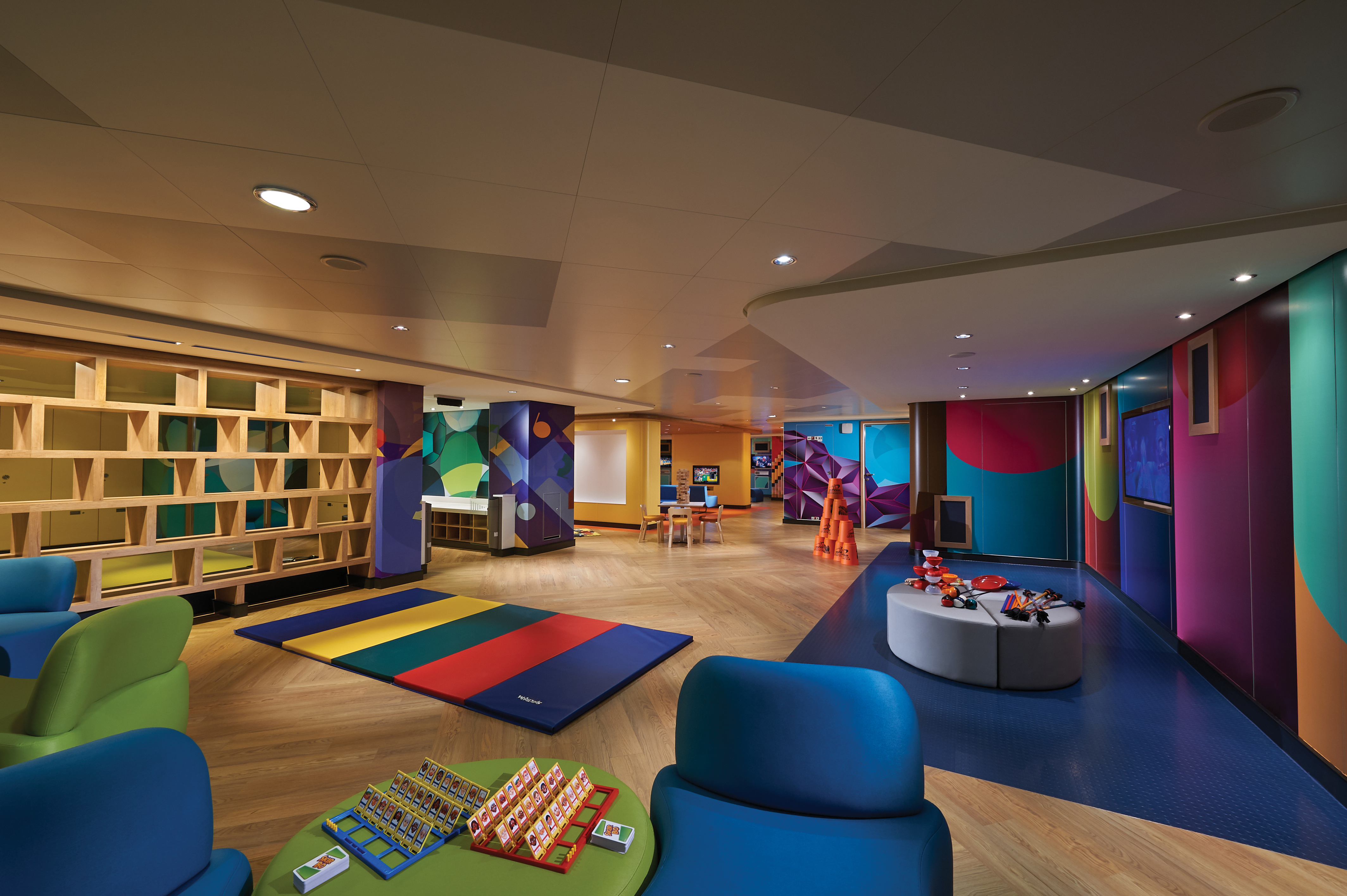 Your kids will have a blast inside Splash Academy where they can enjoy creative play, sports and more!