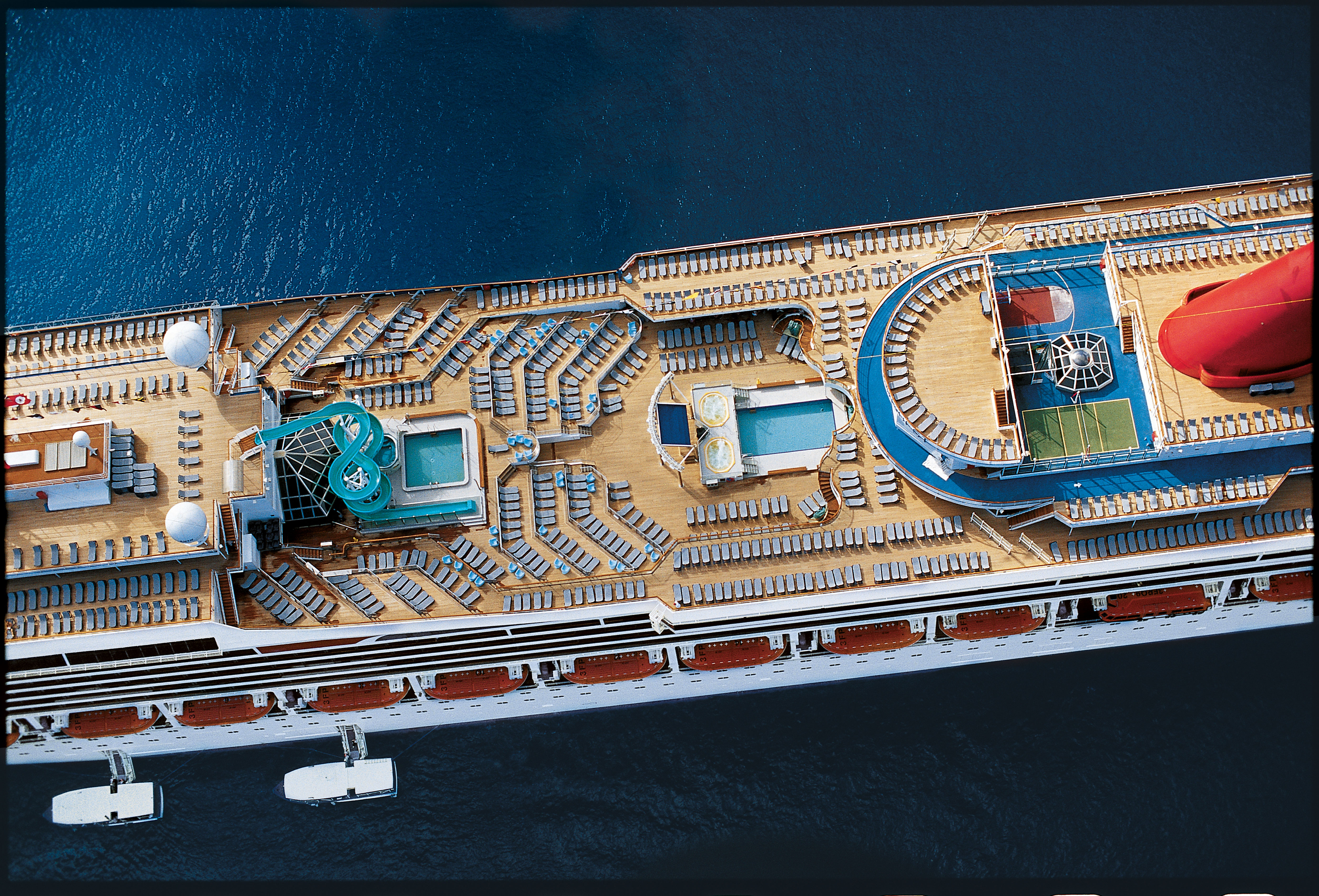 Current location for Carnival Conquest