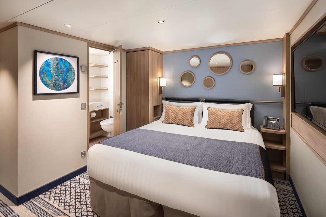 P&O Iona Inside Cabin