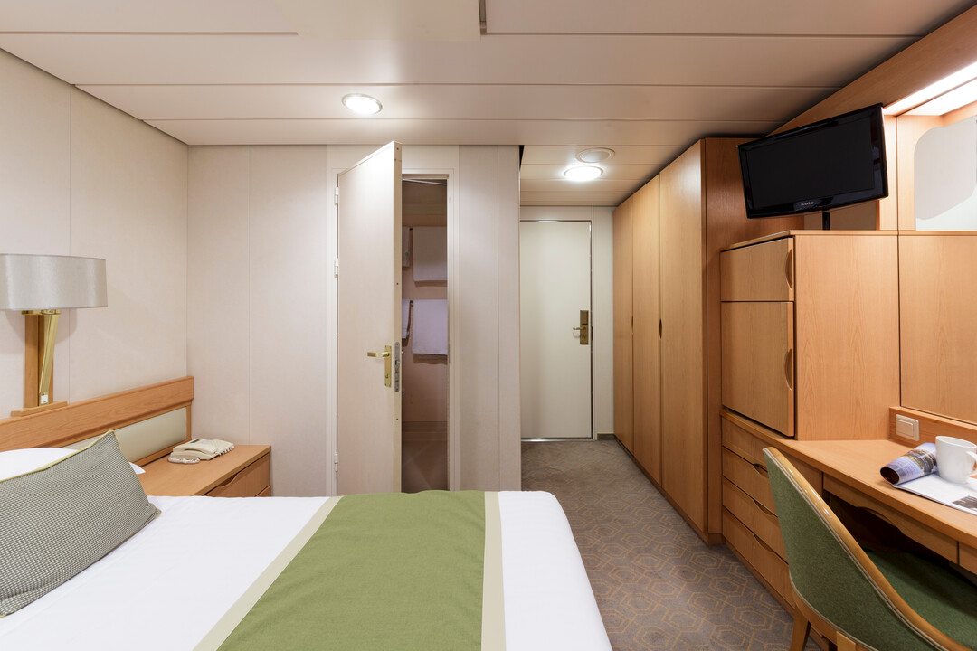P&O Aurora Inside Cabin