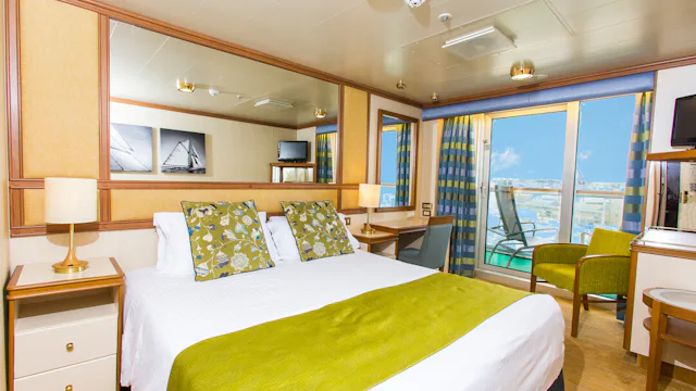 P&O Azura Balcony Cabin