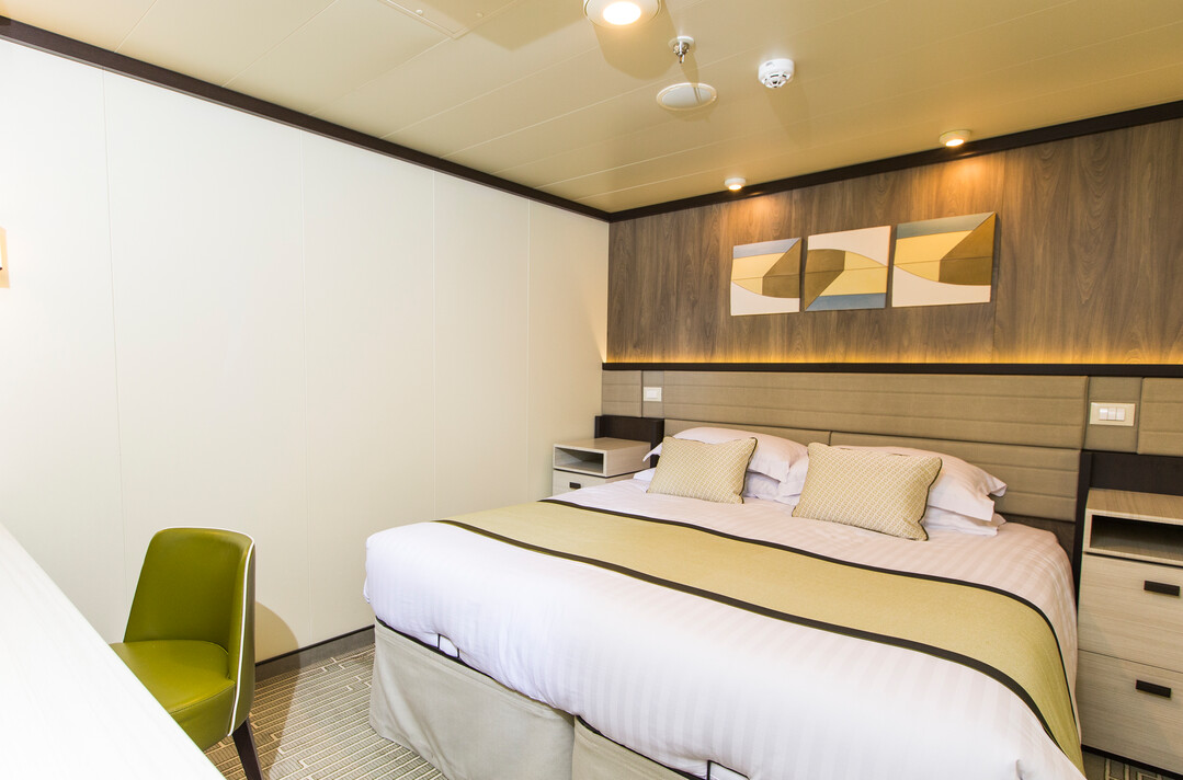 P&O Britannia Inside Cabin
