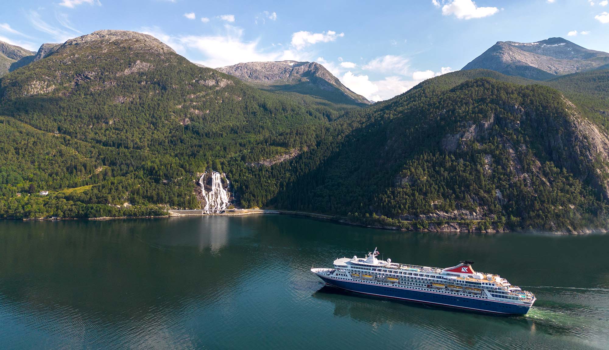Fred Olsen's Balmoral cruising in Norway