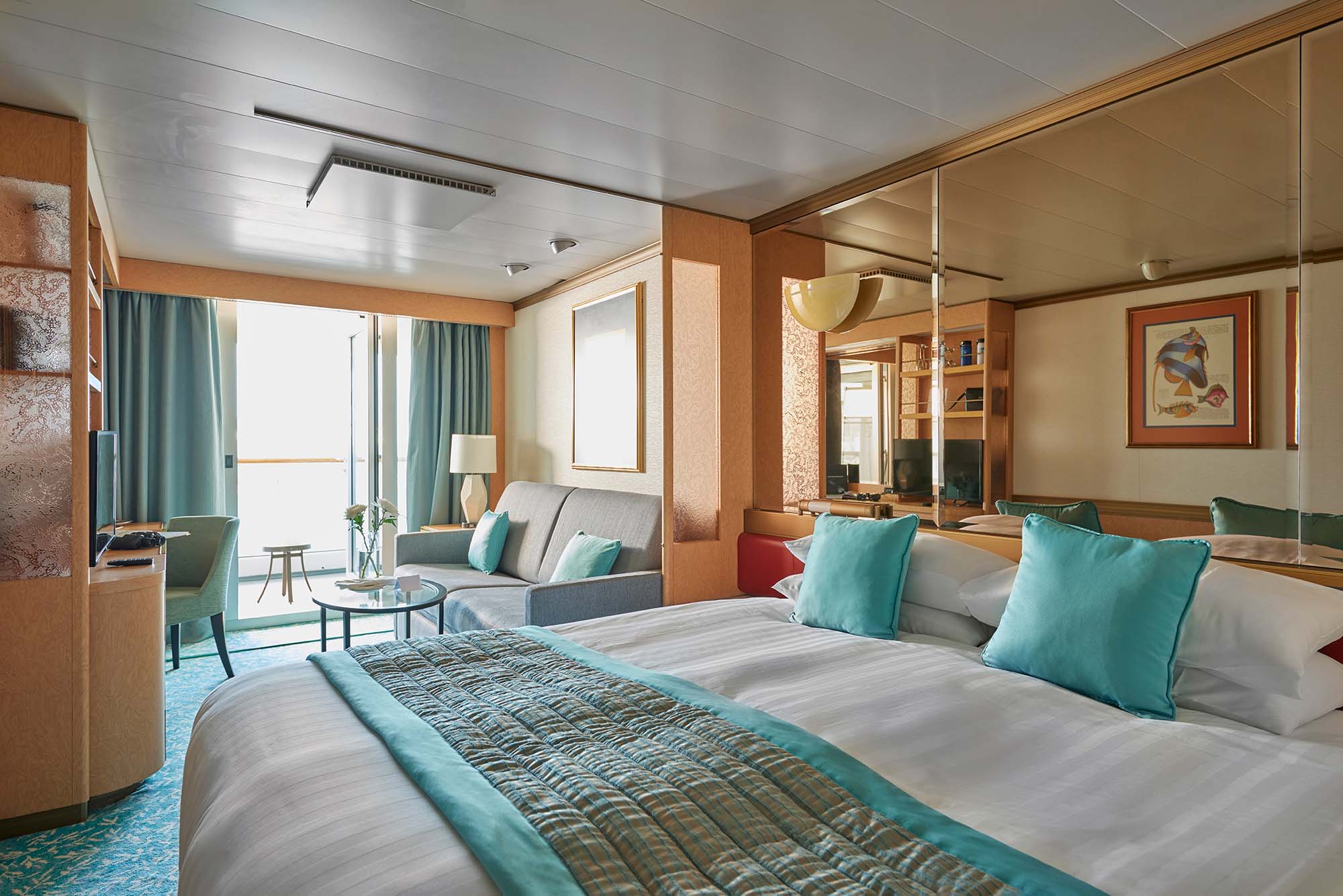 Fred Olsen Bolette Balcony Suite