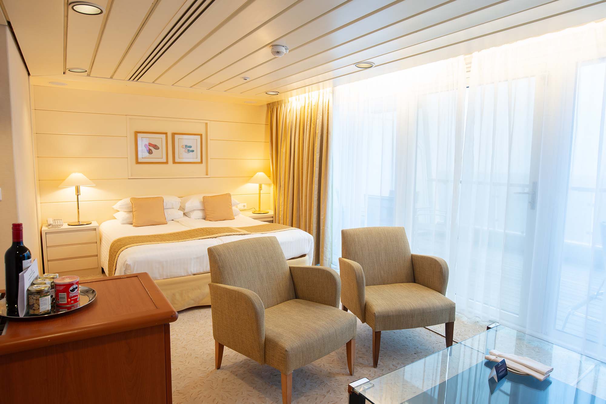 Fred Olsen Balmoral Marquee Suite
