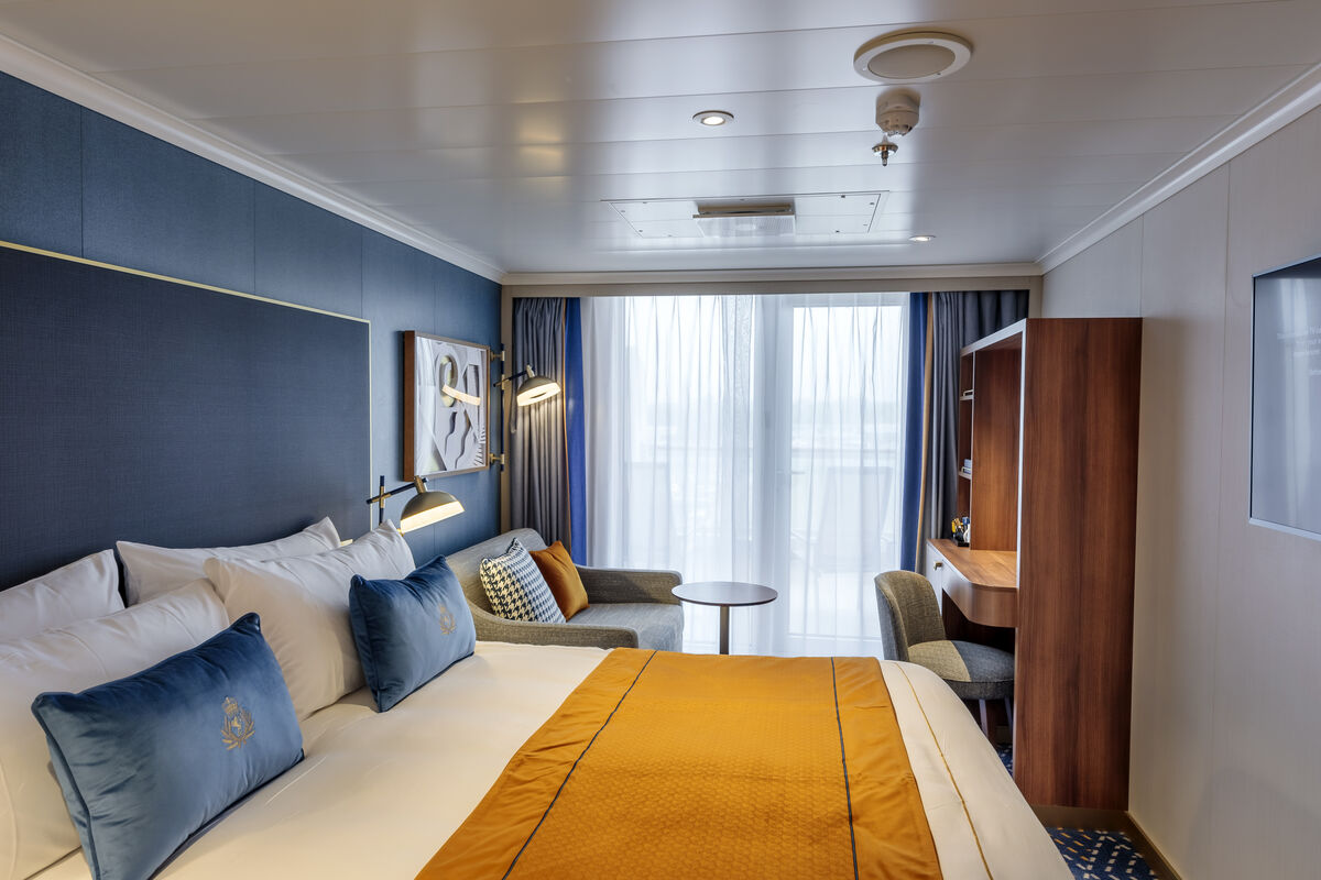 Cunard Queen Anne Britannia Balcony Cabin