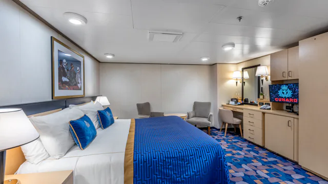 Cunard Queen Elizabeth Deluxe Inside Cabin