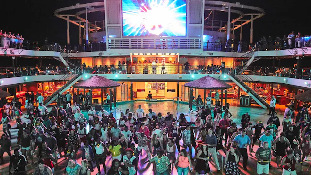 Carnival Vista Cruise Ship
