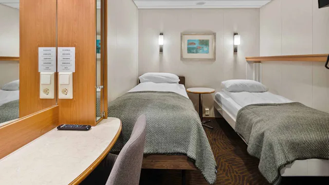 Hurtigruten Trollfjord Inside Cabin I2