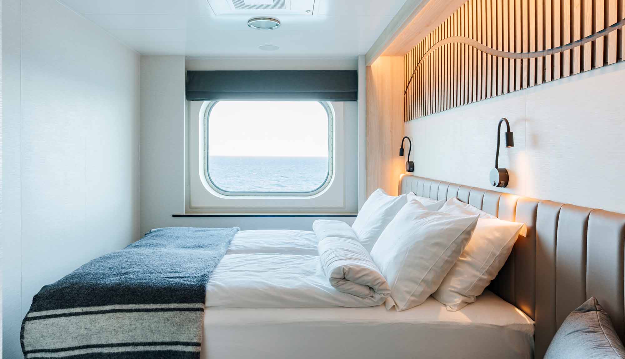 HX MS Fram Polar Outside Cabin