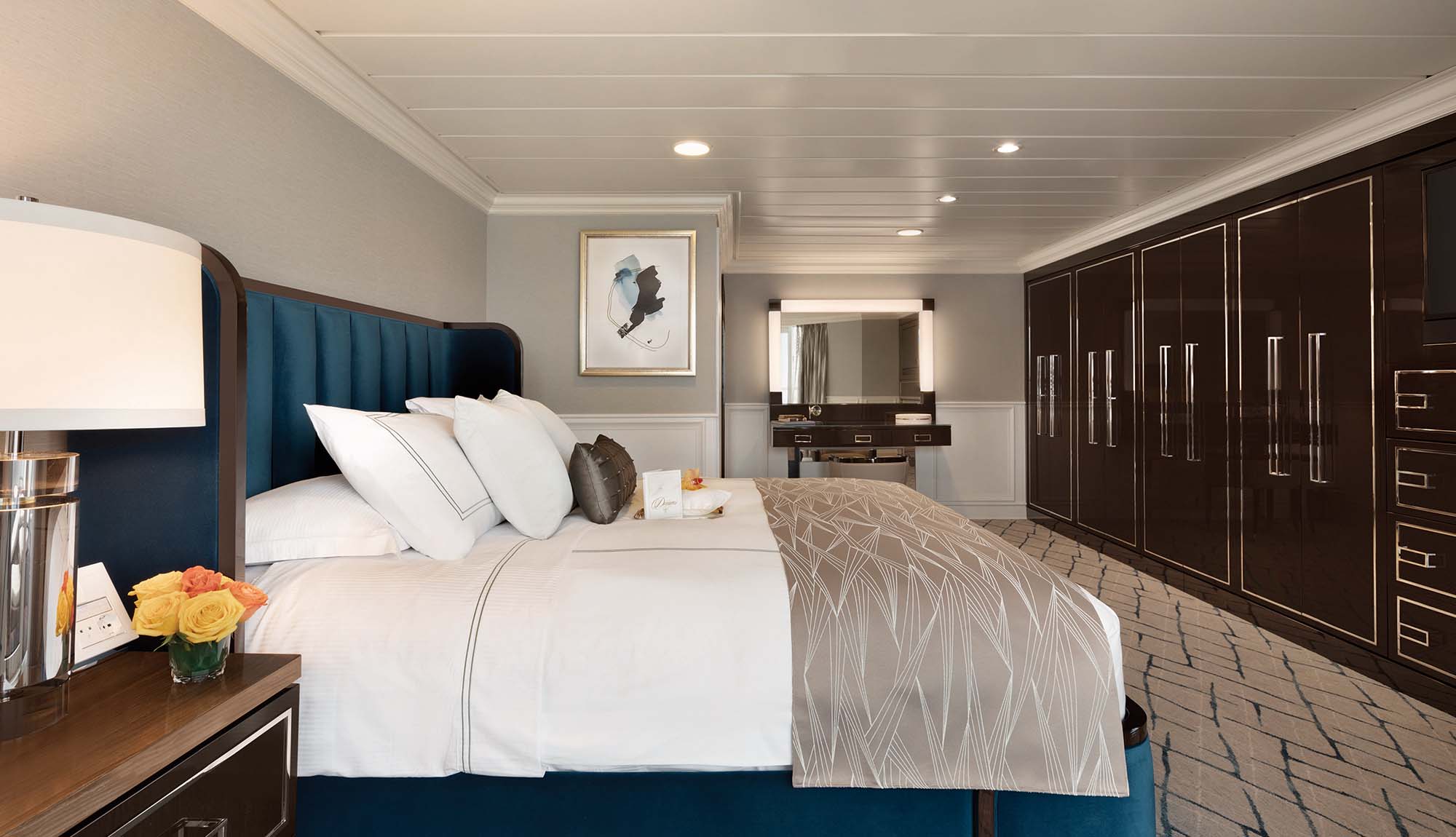 Oceania Insignia Owners Suite