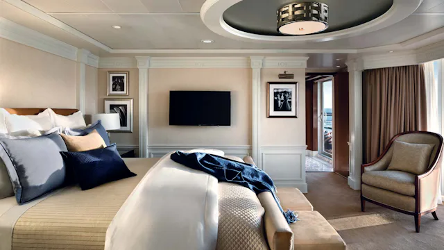 Oceania Riviera Owner's Suite