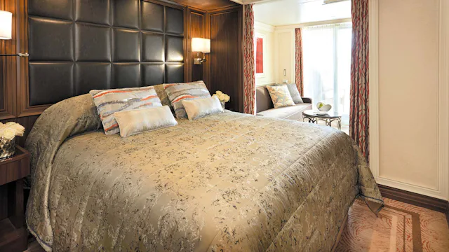 Seven Seas Explorer Deluxe Veranda Suite