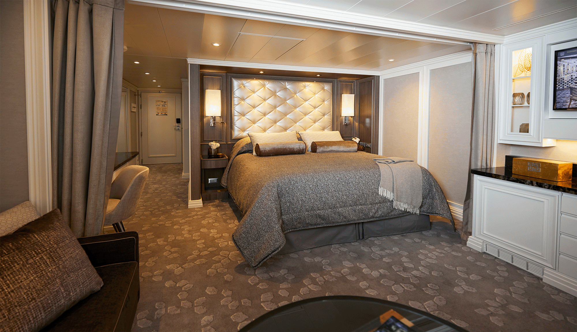 Regent Seven Seas Splendor Serenity Suite