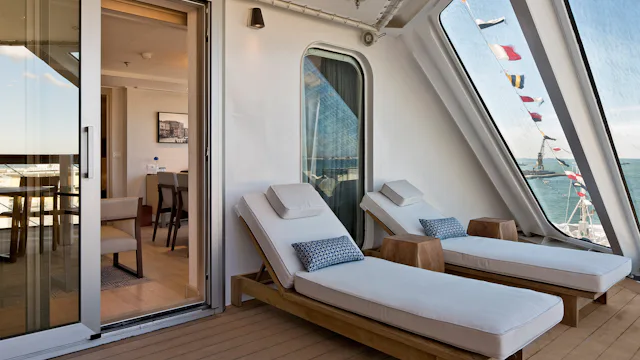 Viking Explorer suite