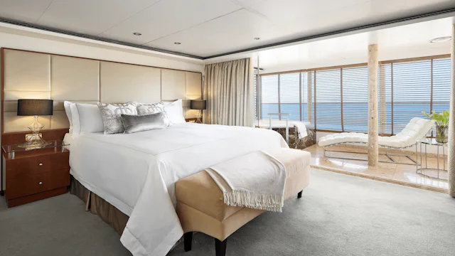 Regent Seven Seas Voyager Grand Suite