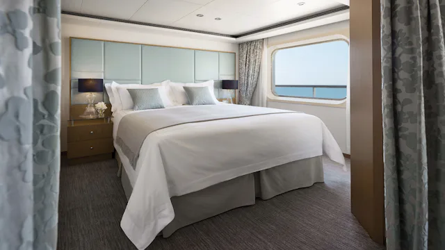 Regent Seven Seas Voyager Voyager Suite