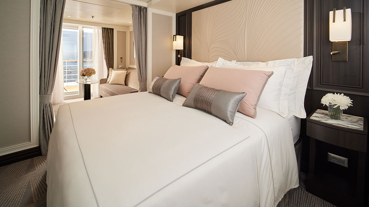 Seven Seas Grandeur Veranda Suite