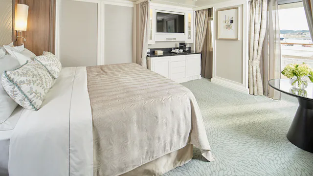 Regent Seven Seas Grandeur Concierge Suite