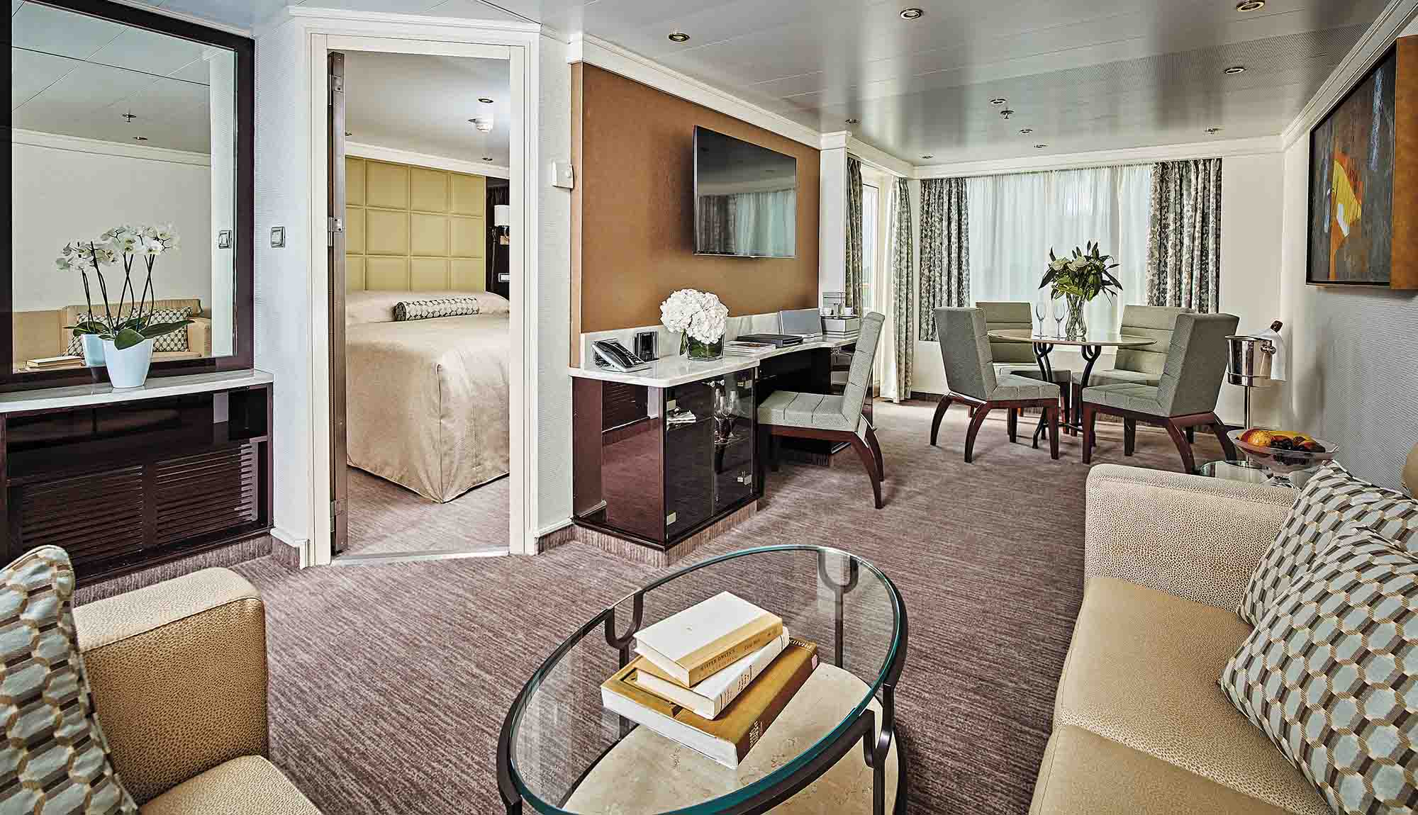 Regent Seven Seas Navigator Navigator Suite