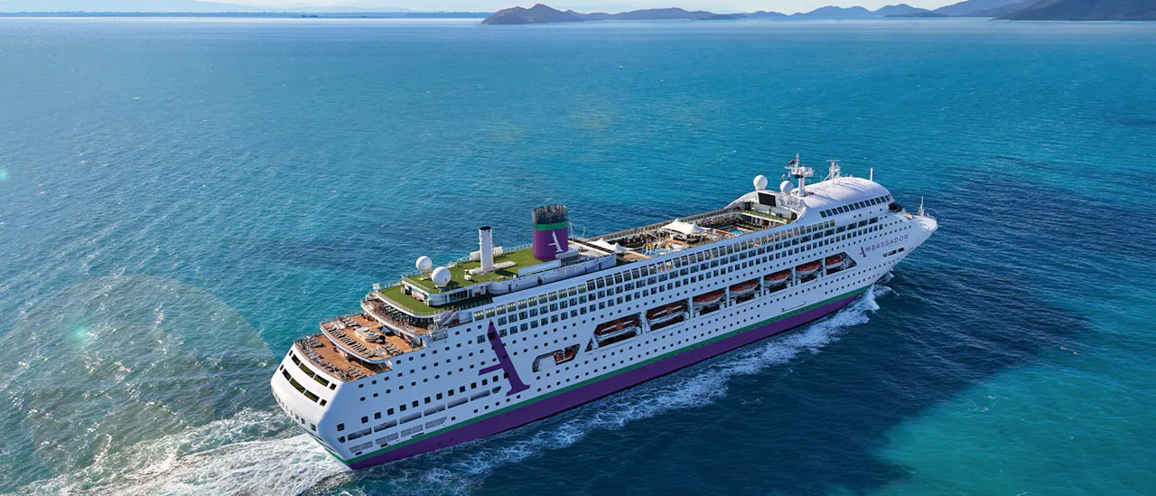 Small Ship Cruising