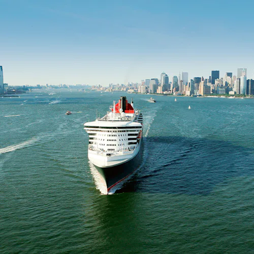 Queen Mary 2 in New York