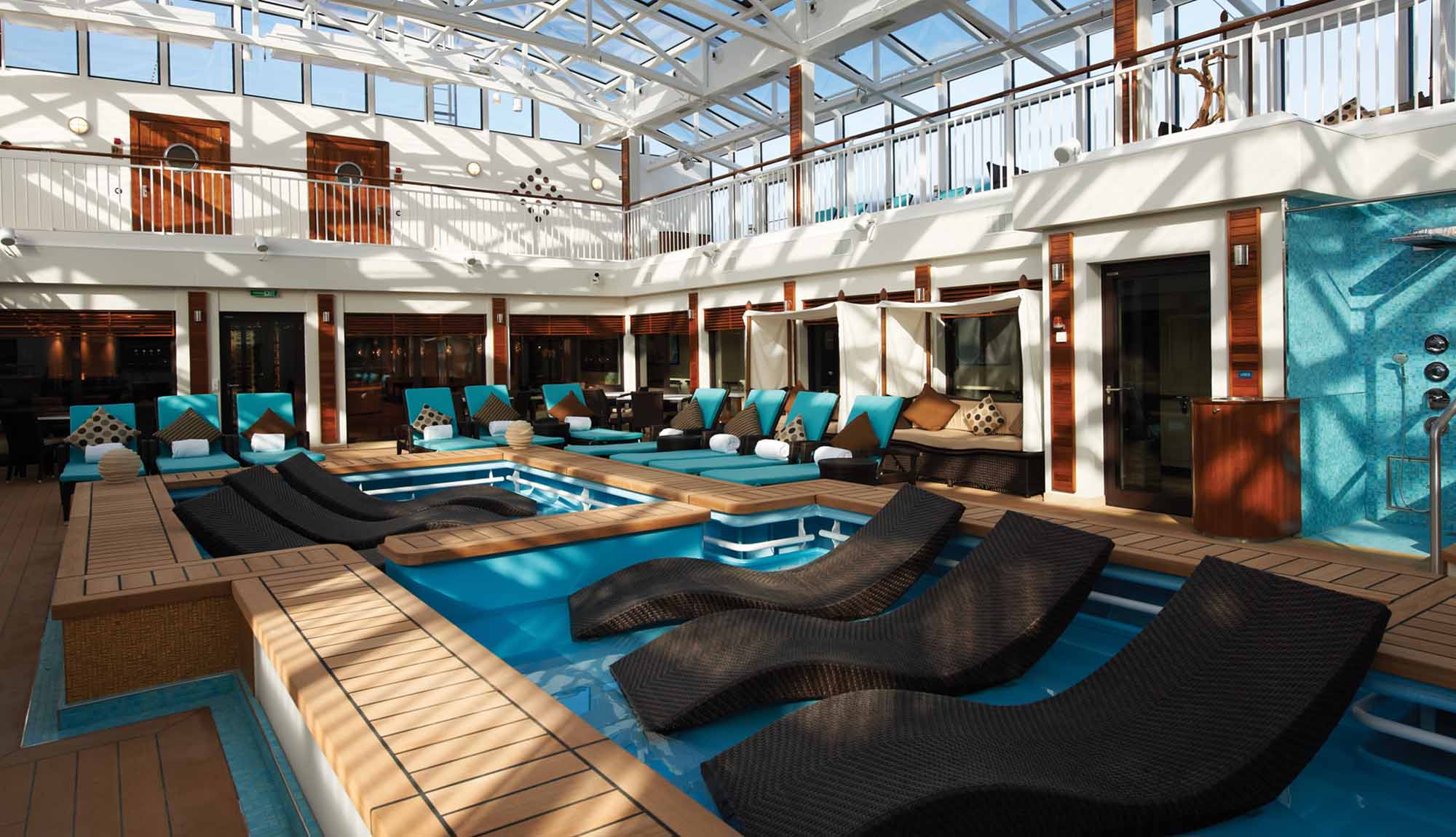 NCL Norwegian Breakaway Getaway Haven Courtyard