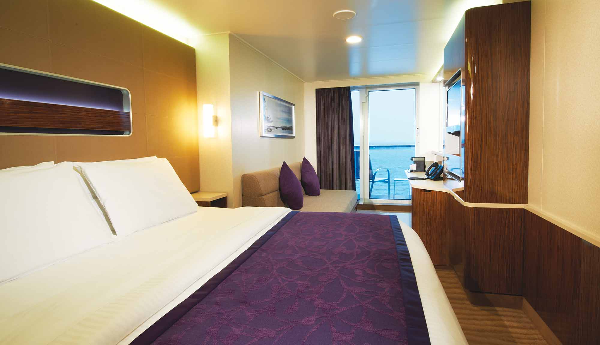 NCL Norwegian Breakaway Getaway Club Balcony Suite