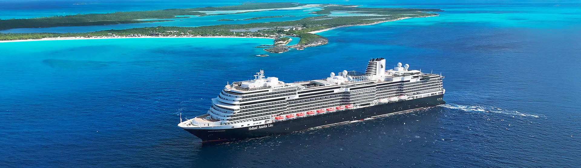 Holland America Nieuw Statendam in Half Moon Cay, Bahamas