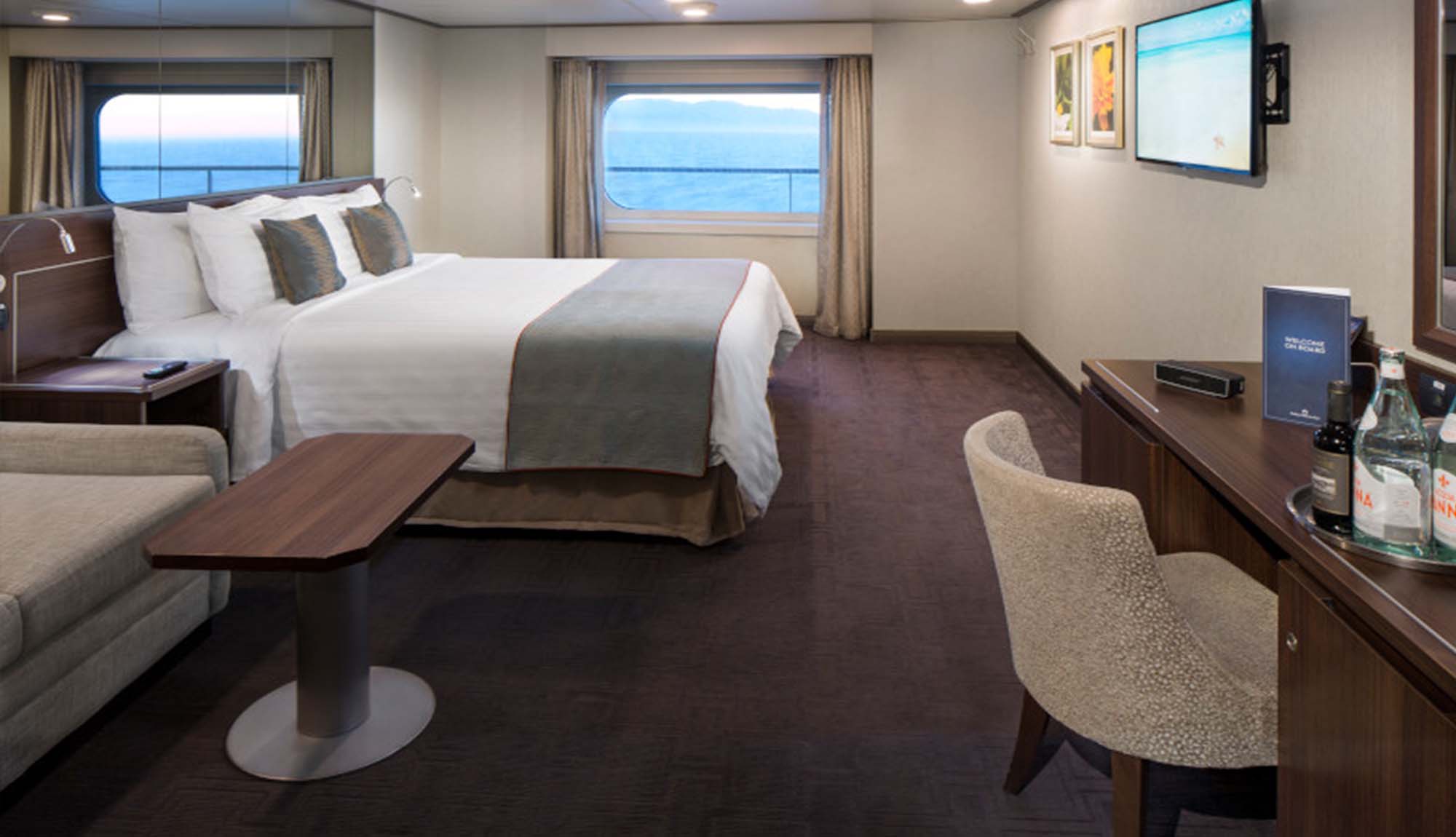 Holland America Nieuw Amsterdam Oceanview Cabin