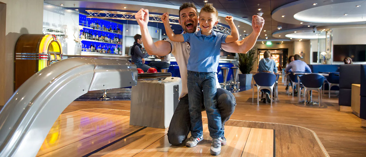 Family Fun - Bowling