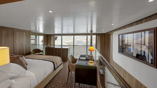 Seabourn Venture Wintergarden Suite