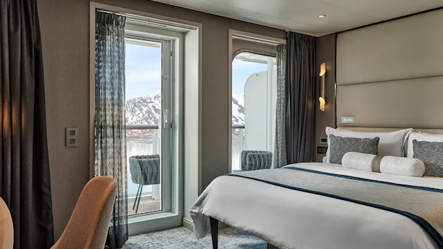 SILVERSEA Silver Endeavour Owners Suite