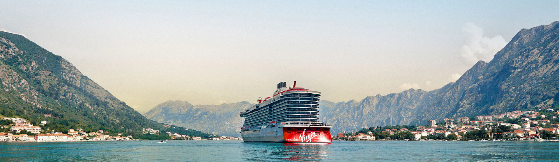 Scarlet Lady in Montenegro