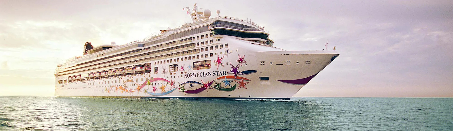 NCL Norwegian Star Cruise Ship