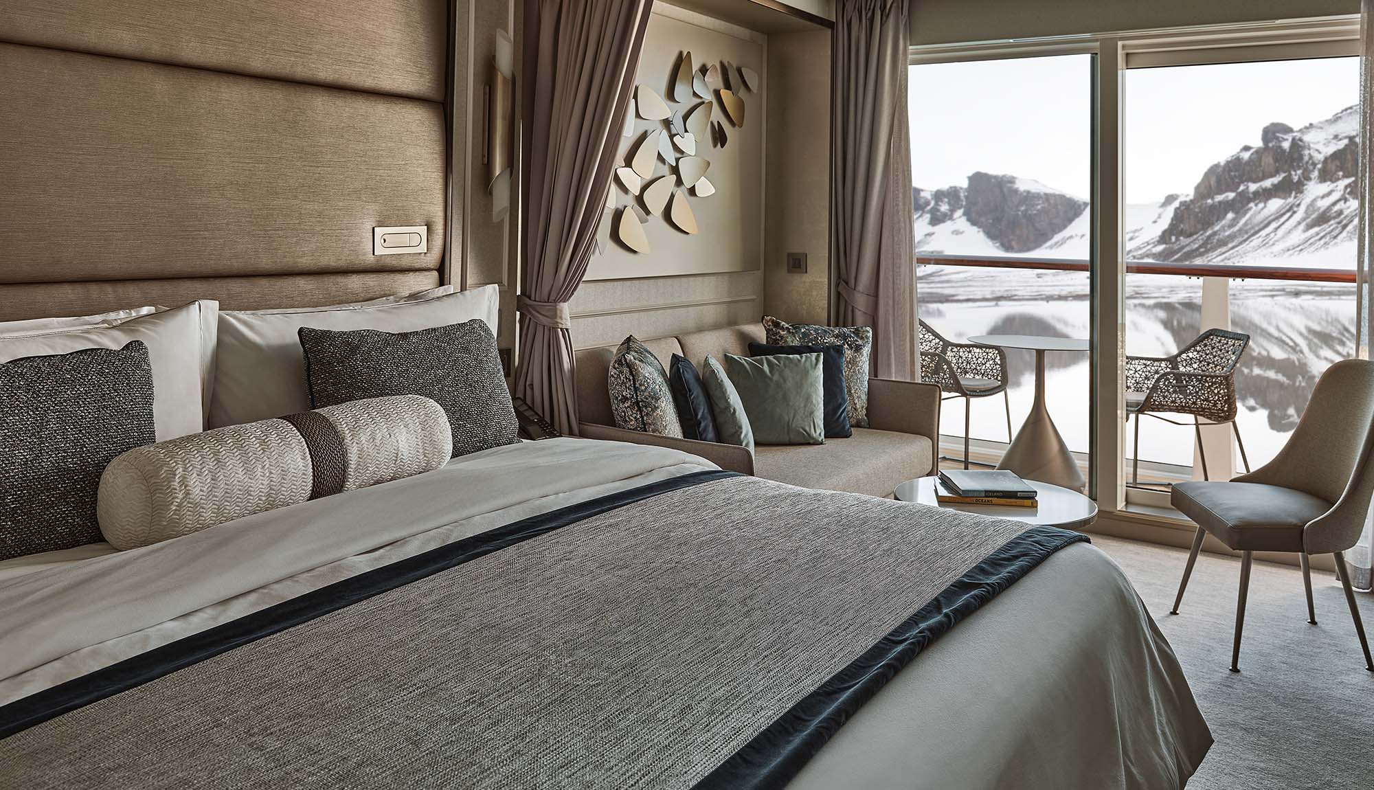 Silversea Silver Endeavour Veranda Suite